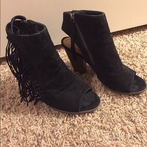 Black fringe booties
